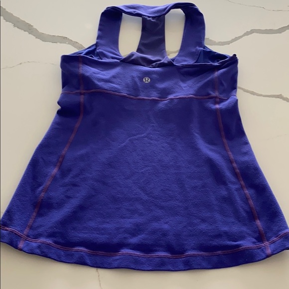 Lululemon tank size 6 - Picture 3 of 7